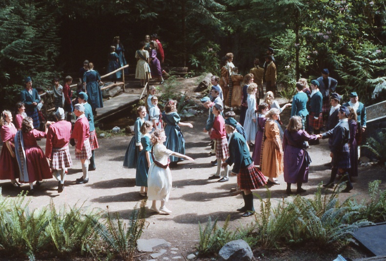 brigadoon88_42.jpg