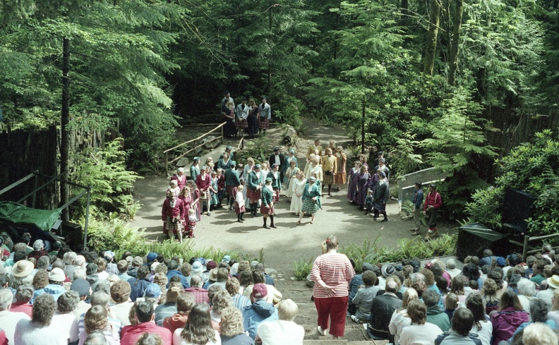 brigadoon88_106.jpg